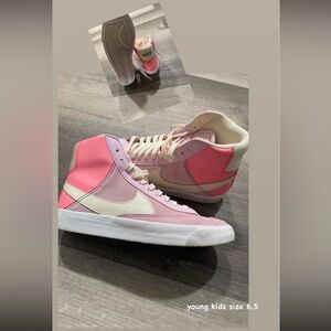 Blazer Mid '77 SE GS 'Dance - Pink Foam'